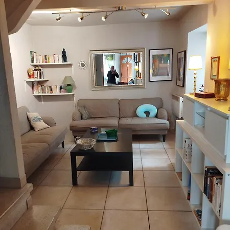 بيت للعطل Maison De Village Entiere